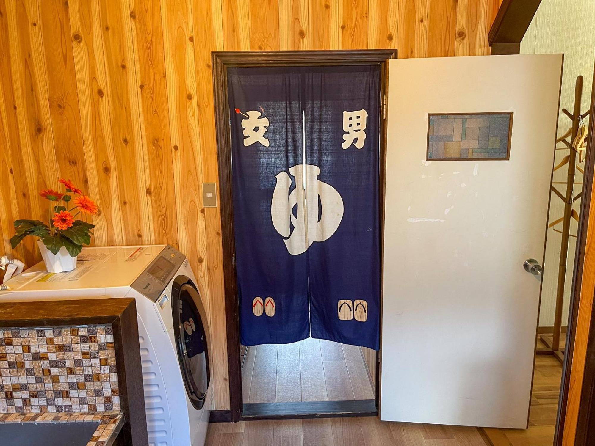 Mtfuji Guest House Kikkake Фудзиёсида Экстерьер фото