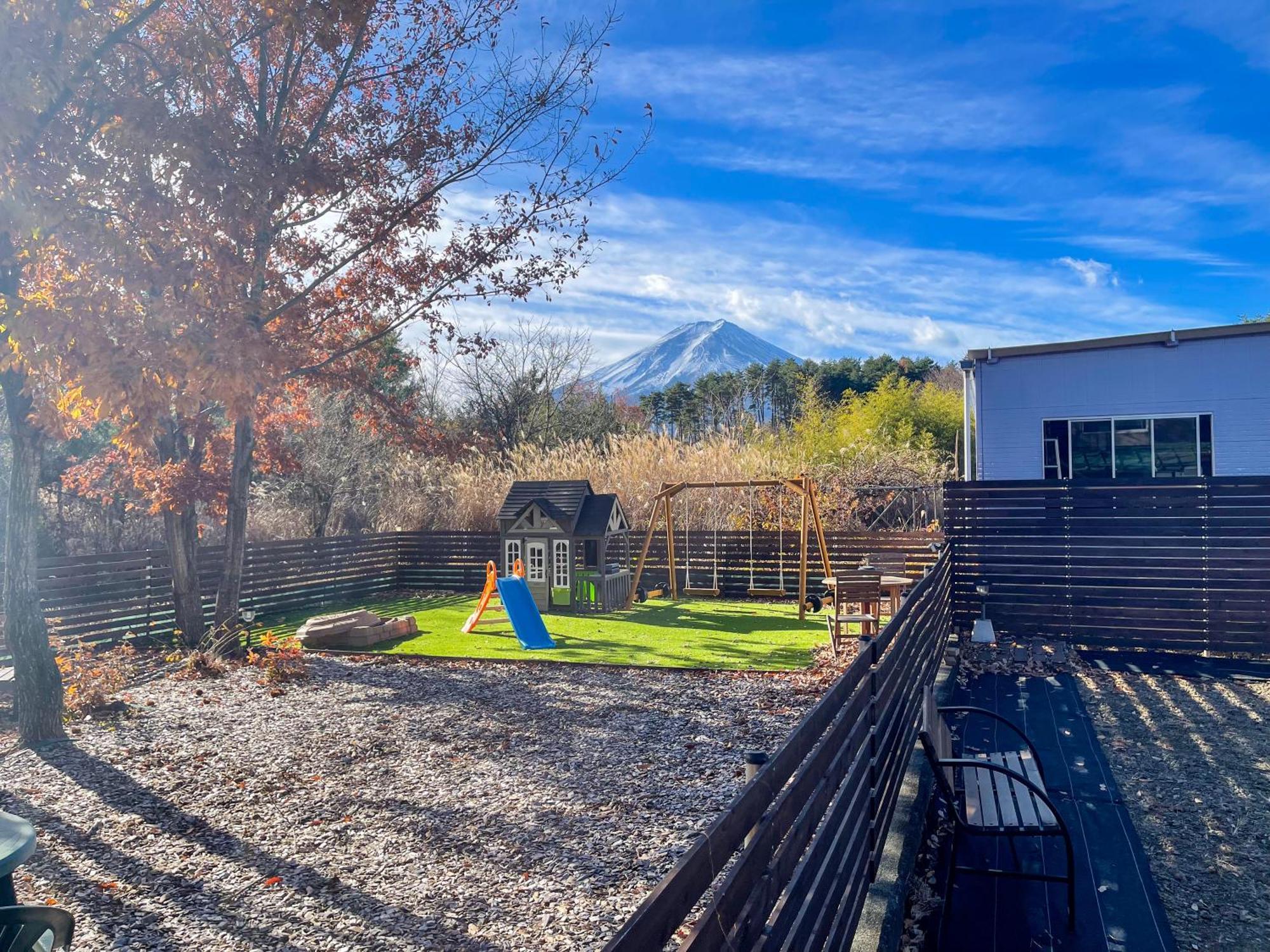 Mtfuji Guest House Kikkake Фудзиёсида Экстерьер фото